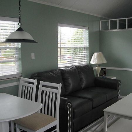 Tropical Palms Premium Two-Bedroom Loft Cottage 77 Orlando Exteriör bild
