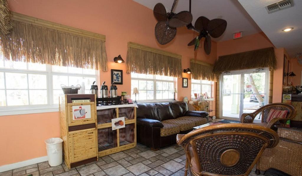 Tropical Palms Premium Two-Bedroom Loft Cottage 77 Orlando Exteriör bild